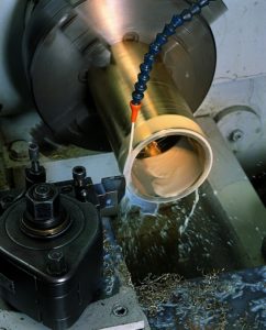 Verdunstendes Kühlschmiermittel ohne Aspiration ab 61° C.